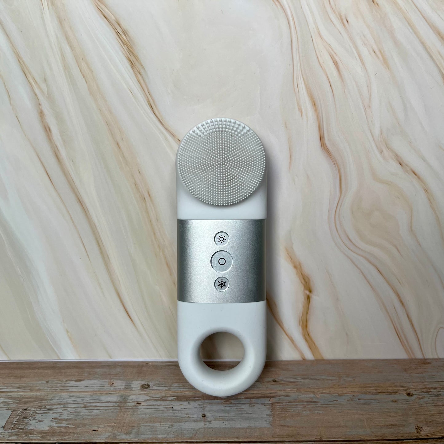 Vital Electric Face Cleanser