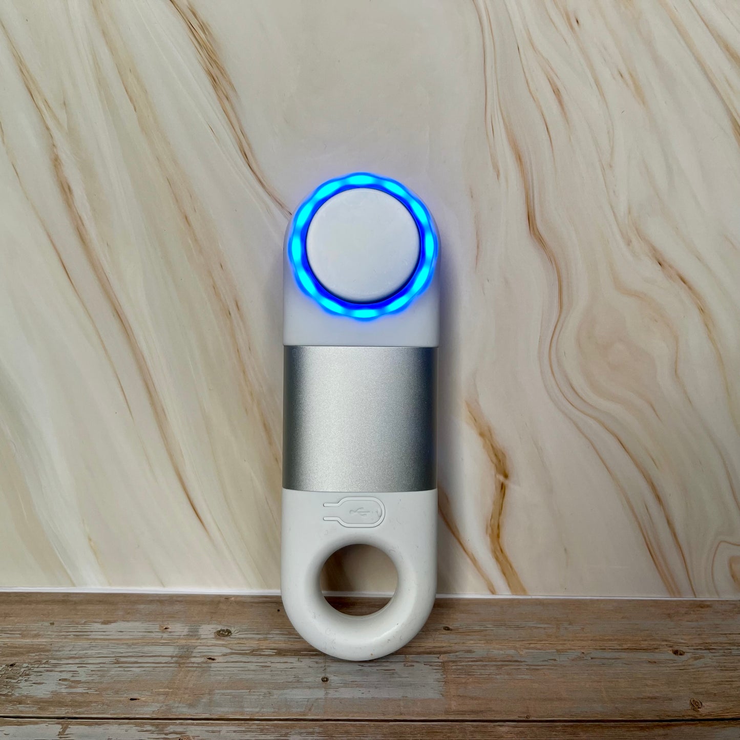 Vital Electric Face Cleanser blåt lys